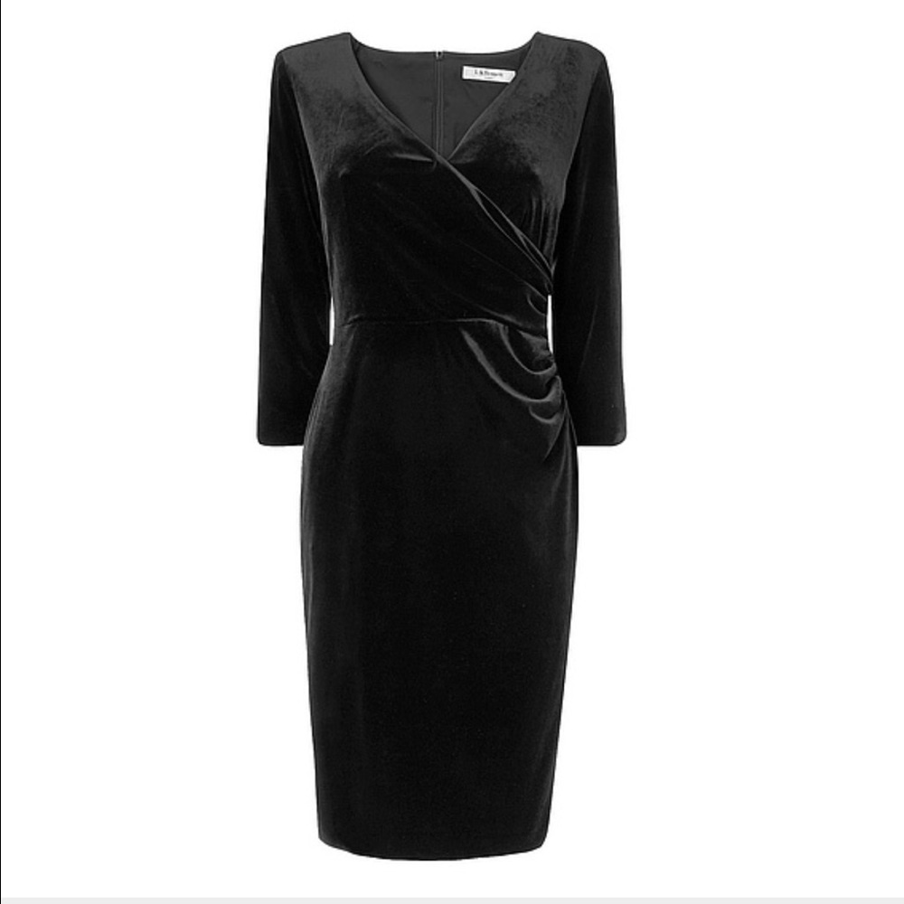 SALE🎉 🎉 Black Velvet midi dress! LK BENNETT!